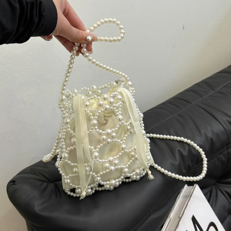 Beading White Bucket Shoulder  - Luxury Bags On Sales recension och pris